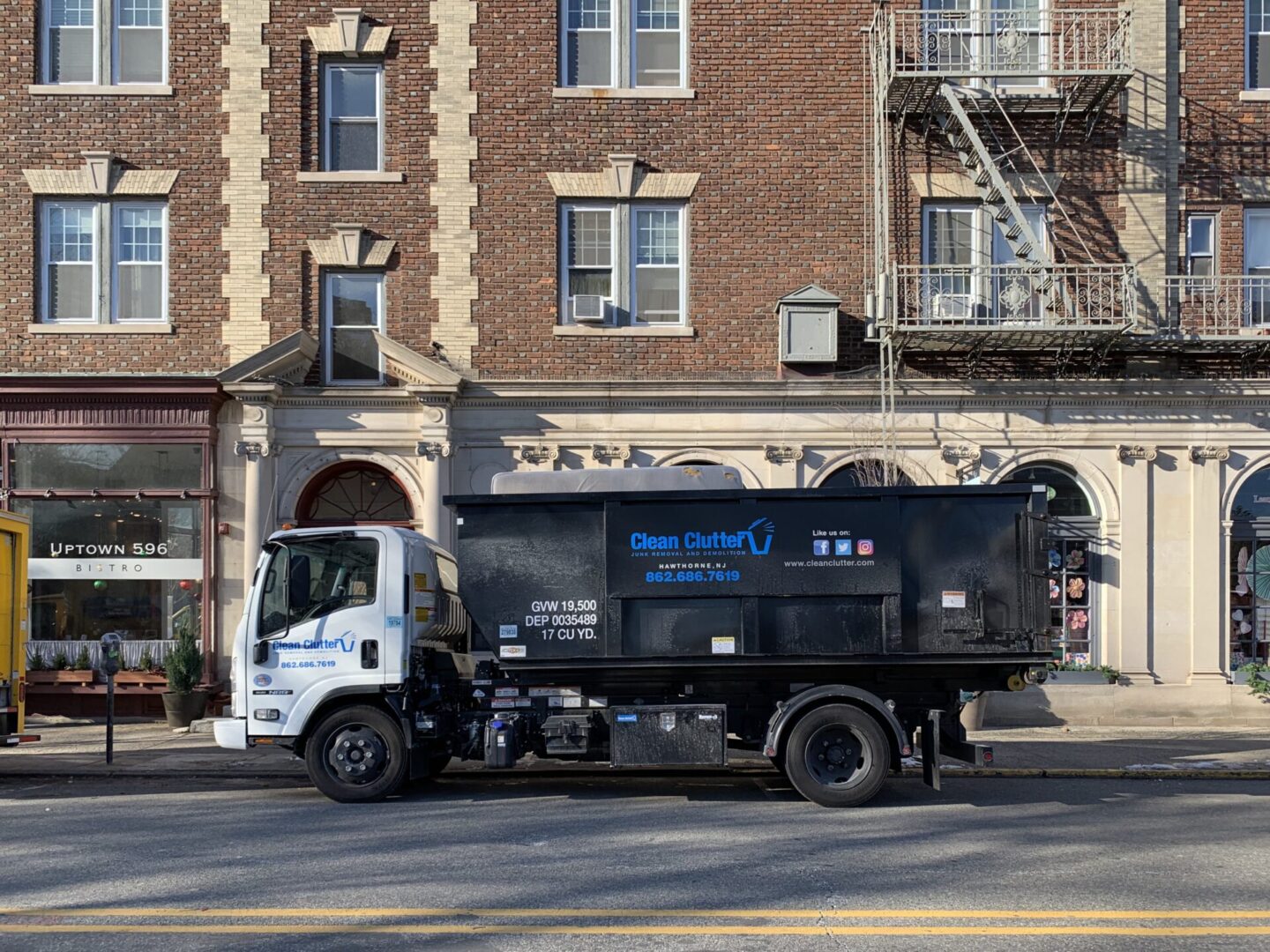 Clean Clutter demolition truck